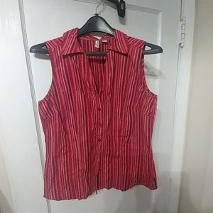 2 Short sleeved womens shirts